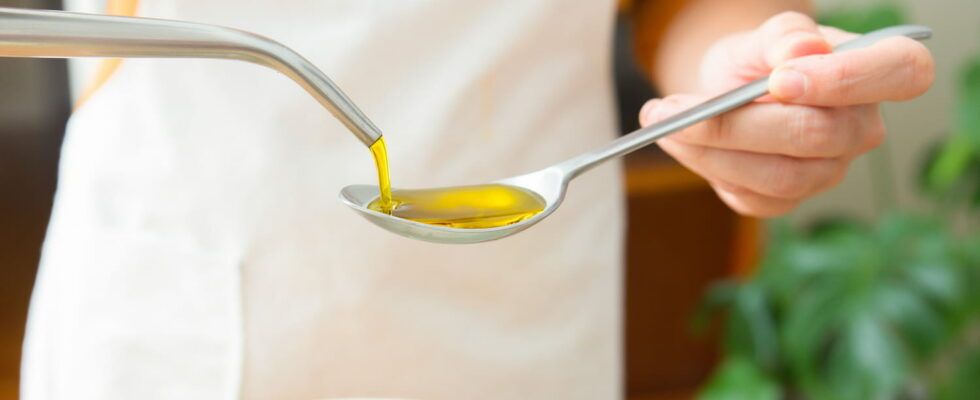 Most people take it this oil increases the risk of