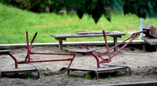 Preschool class on field trip found dead person