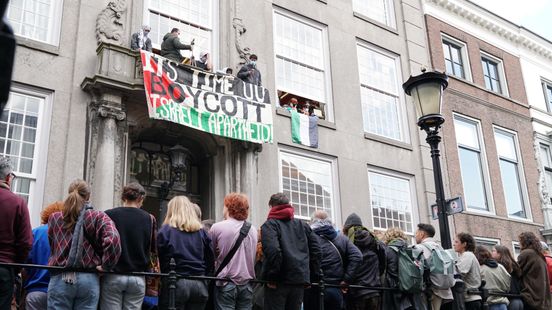 Protesters occupy Utrecht University building