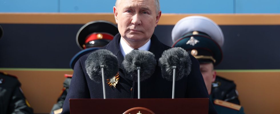 Putin too confident will make the same mistakes as Hitler