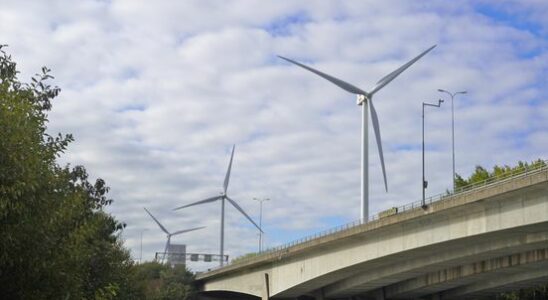 Research wind turbines along the A28 and on Leusderheide and