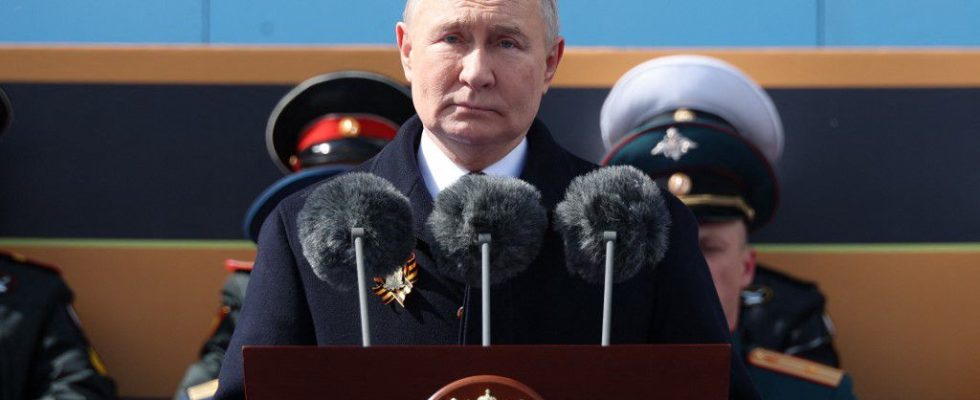 Russian nuclear forces are always ready for combat Putin warns