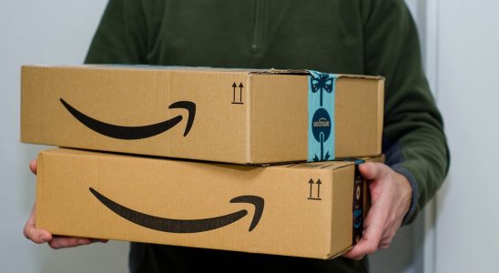 Scammers send emails with Amazon letterhead offering to get paid