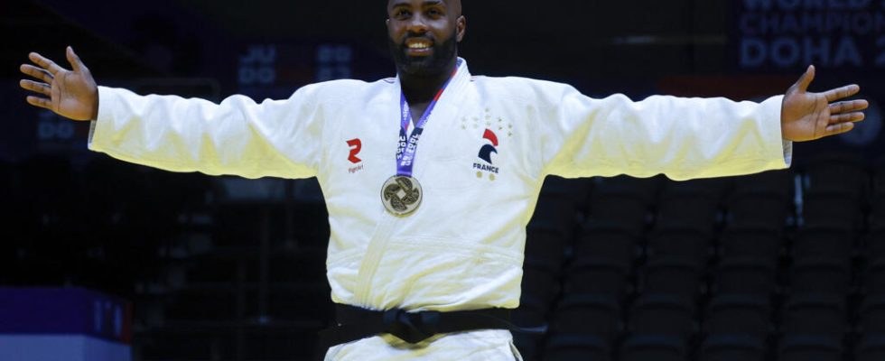 Teddy Riner wins the Grand Slam in Dushanbe and moves