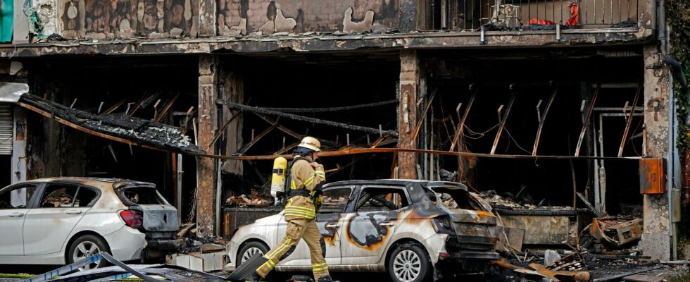 Three dead after large fire in Germany