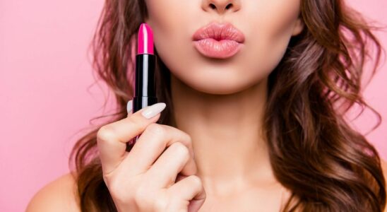 Tok beauty a tip for perfectly defined lips guaranteed without