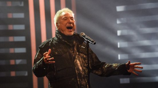 Tom Jones can come and sing at Soestdijk Palace from