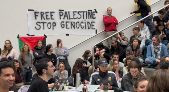 at the University of Geneva students mobilized for Palestine evacuated