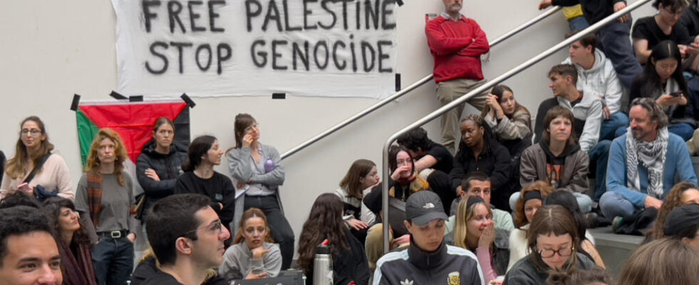 at the University of Geneva students mobilized for Palestine evacuated