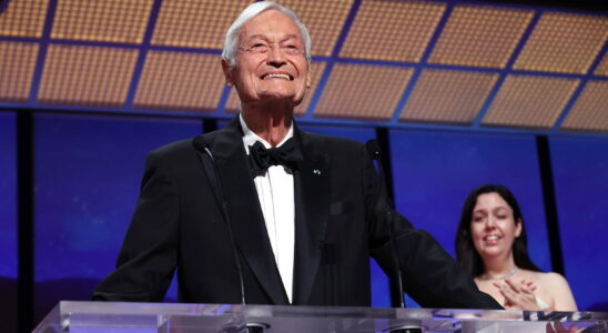 director Roger Corman is dead