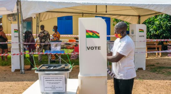 young people called to register as voters