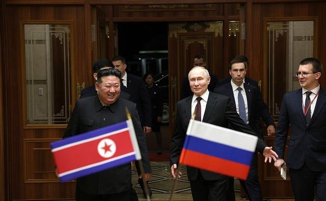 AA-20240618-34915521-34915512-RUSSIA_STATE_PRESIDENT_PUTIN_24_YIL_SONRA_ILK_RESMI_ZIYARET_ICIN_NORTH_KOREYE_CELDI