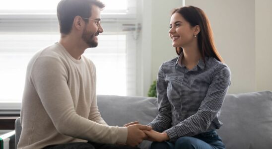 4 signs that your partner is emotionally intelligent