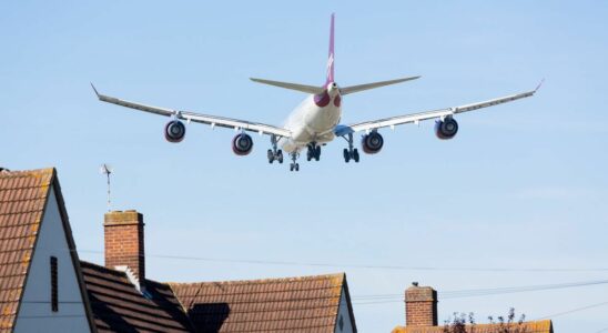 Airplane noise could promote weight gain