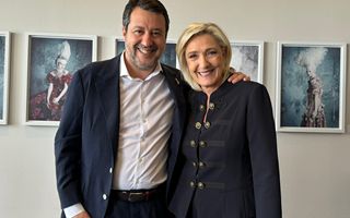 EU Parliament Salvini Le Pen pact for a united centre right