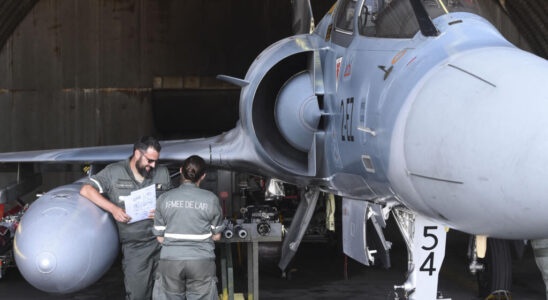 France will cede Mirage 2000 5s to Ukraine Complementary with the