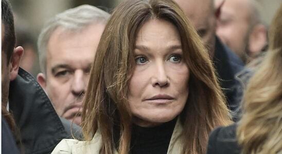 Heres the hair detail used by Carla Bruni to rejuvenate