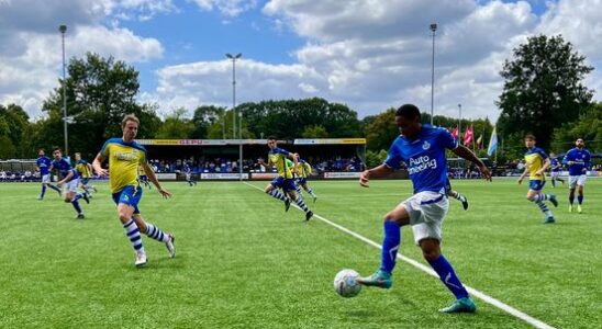 Hooglanderveen has SO Soest relegated from the second division Its