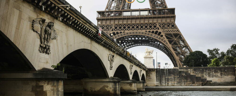 If the Seine water is not passable the triathlons plan