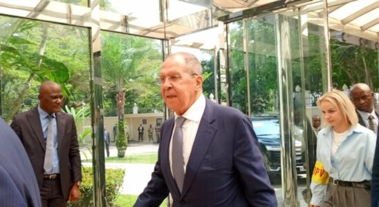 In Congo Brazzaville Sergei Lavrov criticizes the peace conference on Ukraine