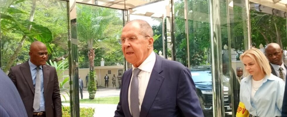 In Congo Brazzaville Sergei Lavrov criticizes the peace conference on Ukraine