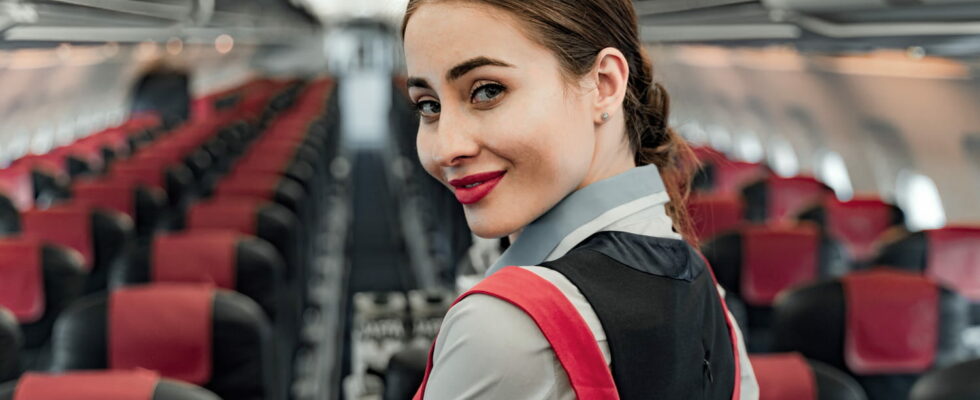 Its not just out of politeness that the flight attendants