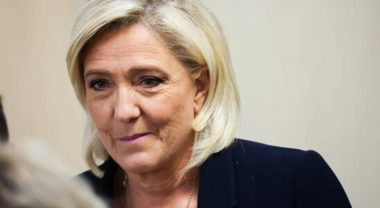 Marine Le Pen sure of being re elected in the legislative