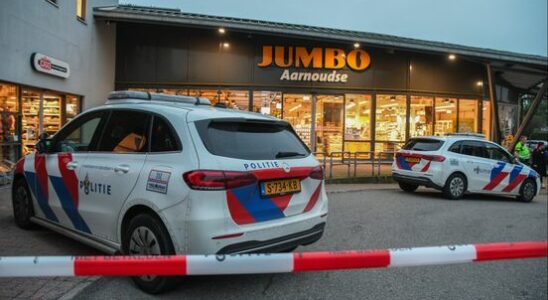 Montfoort supermarket robbed Cashier got a gun to her head