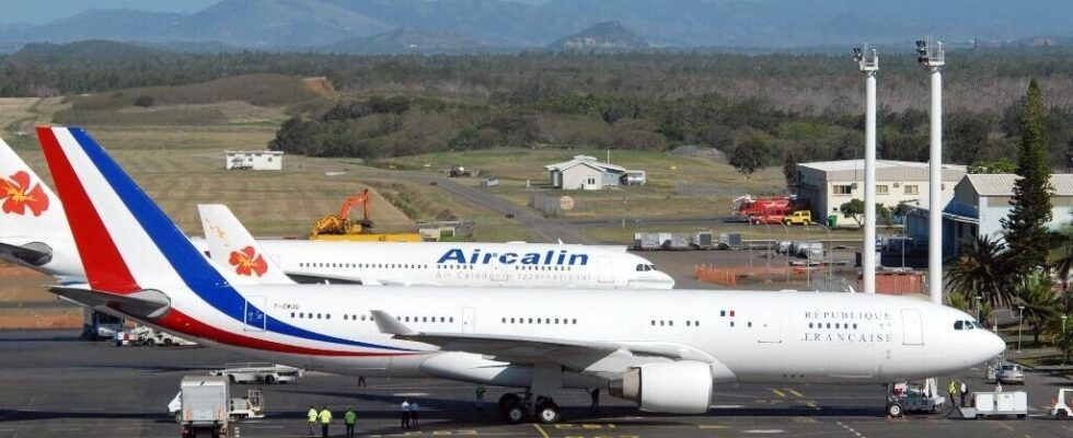 Noumea airport will remain closed until further notice