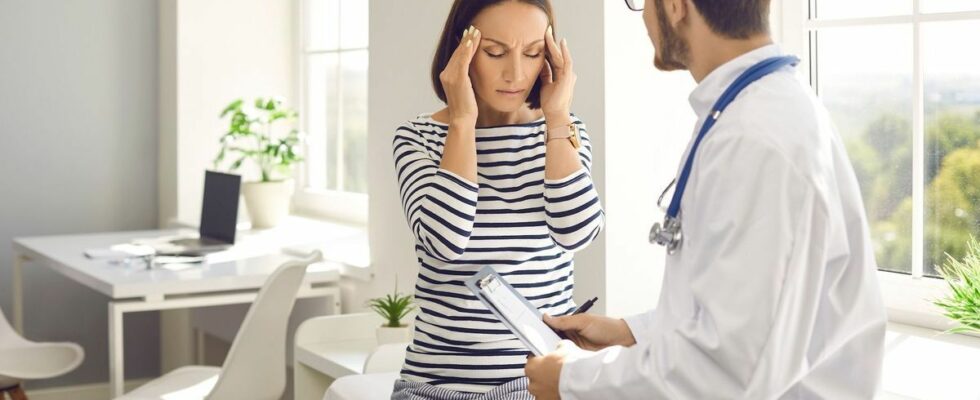 Severe migraine patients wait on average 7 years before having