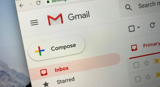 The web version of Gmail accommodates a simplified toolbar which