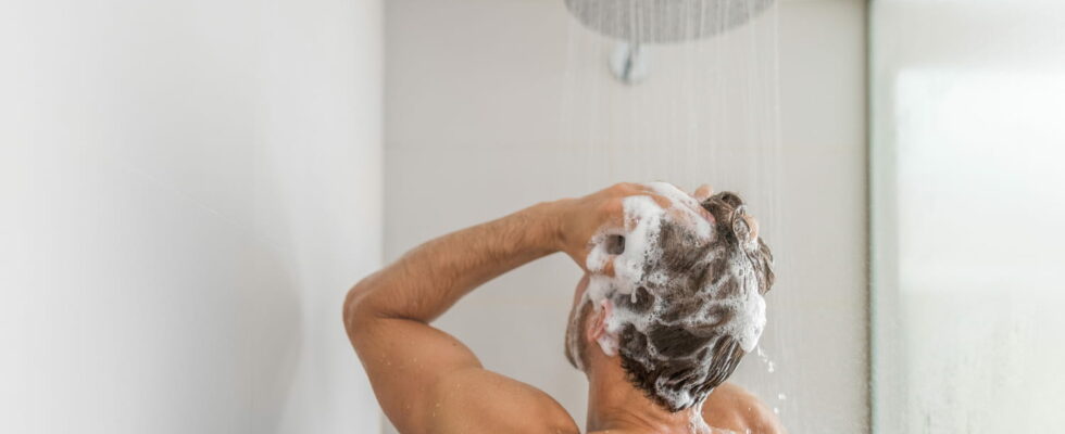 These well known shower gels and shampoos contain a substance harmful