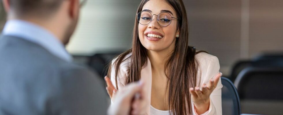 This little gesture to avoid at work it makes everyone