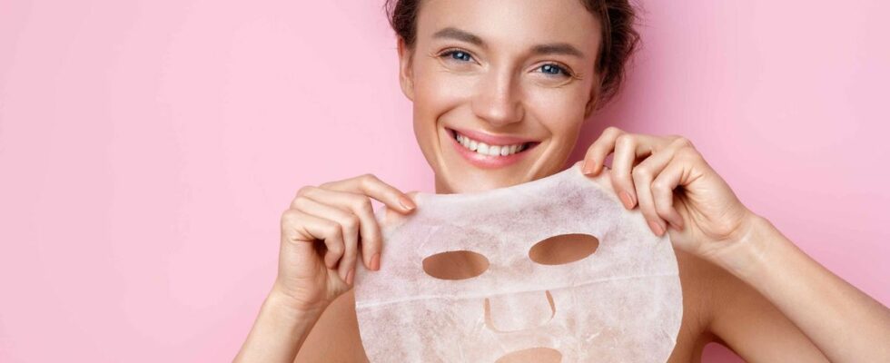 This moisturizing sheet mask won an award at the Victoires