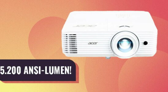 This super bright projector turns the European Football Championship into a