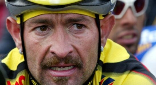 Tour de France tribute to Pantani