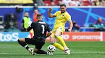 Ukraine rose and took its opening victory in European football