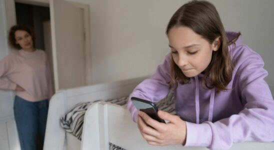 Young people particularly victims of the negative effects of screens