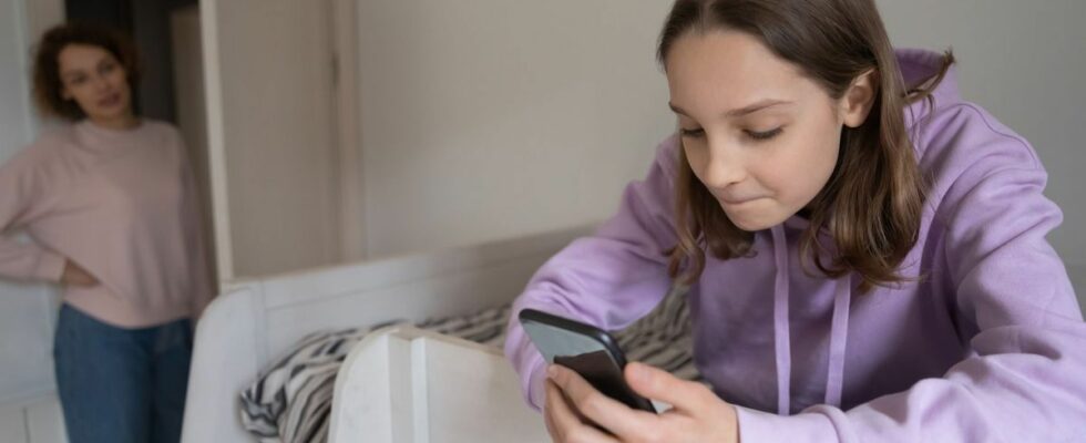 Young people particularly victims of the negative effects of screens