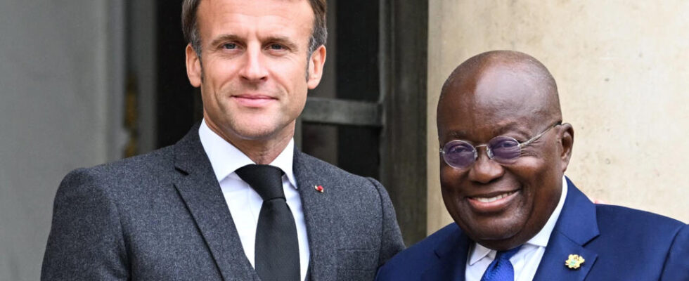 diplomatic ballet at the Elysee with African heads of state