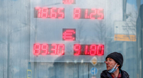 moment of nervousness among Russians after the announcement of new