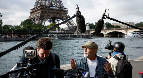 rehearsal of the opening ceremony on the Seine with around