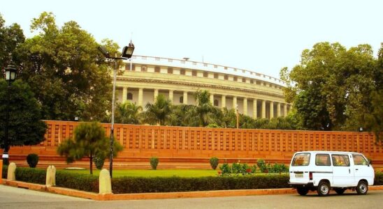 the new Parliament opens its work with a weakened pro Modi