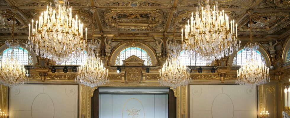 At the Elysee Palace in the intimacy of the most