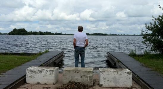 Boating in Vinkeveen Not via the public boat ramp in