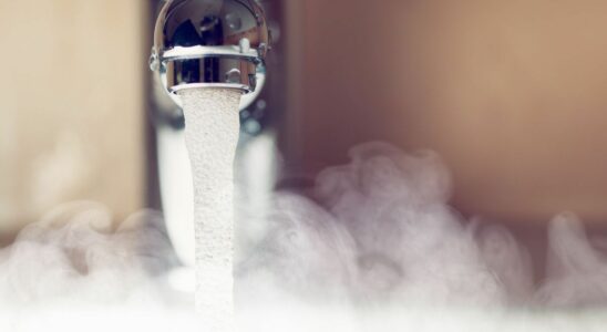 Drinking water in Europe contaminated by persistent unregulated chemical associations