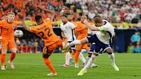 Harry Kanes penalty dismayed Hollands head coach Such VAR decisions