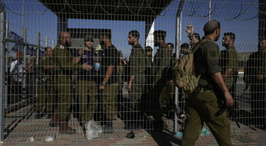 Nine soldiers arrested for alleged mistreatment of Gaza detainee