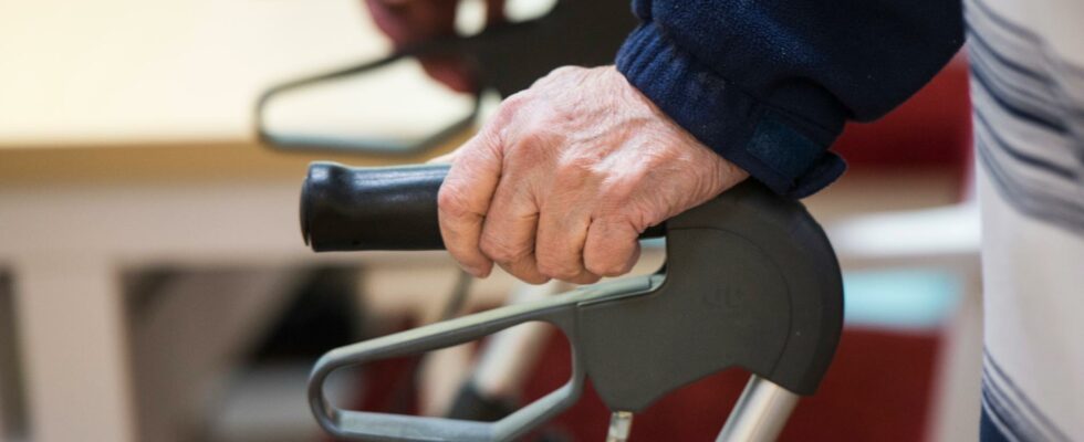 Older people can be placed in another municipality