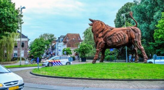 Party roundabout Amersfoort partially closed by police